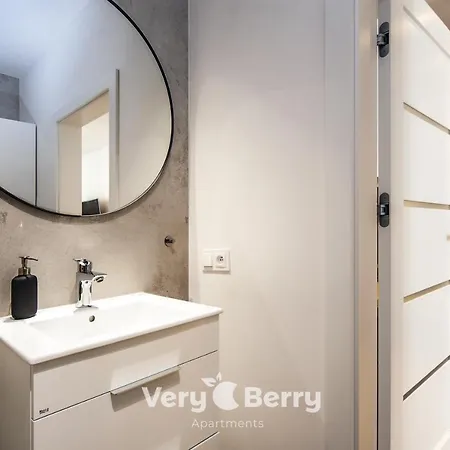 Garbary 104 - Z Balkonem - Self Check In 24h * 포즈난