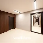 Garbary 104 - Z Balkonem - Self Check In 24h Appartement *