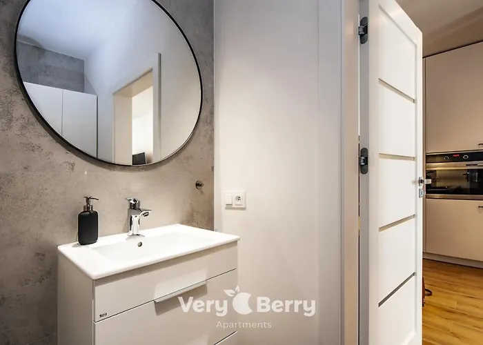 Garbary 104 - Z Balkonem - Self Check In 24h * Poznan