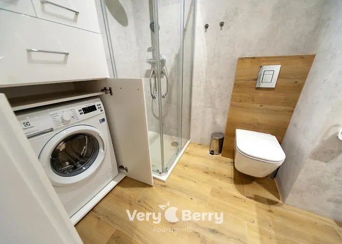 Garbary 104 - Z Balkonem - Self Check In 24h Apartment